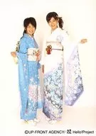 Berryz Kobo / Yurina Kumai / Chinami Tokunaga / Whole-body / Kimono / Water / White / Face to face / Official Official photo