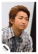 Arashi / Satoshi Ohno / Bust-up / Check Shirt / Necktie / Right Facing / Mouth Closed / Bent Forward / Official Official photo