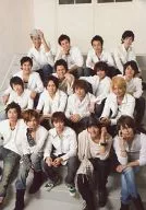 D-BOYS/集合(17人)/全身·服裝白·坐·樓梯/寫真集"D-BOYS photobook DASH！"特典生寫真