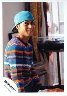 Kanjani Eight / Ryo Nishikido / Upper Body / Striped Pattern Costume / Cap / Blue / Facing right / Official Official photo