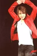 Kinki Kids / Koichi Domoto / Live Photo / Above Knee / Costume Red / White / Black / Both Hands Lifted / Eye Right / 2L Size / Endless SHOCK 2012