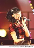 Berryz Kobo / Yurina Kumai / Live Photo / Upper Body / Costume Red Check Pattern / Left Hand Microphone / Body Facing Right / Official Official photo