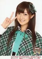 Berryz Kobo / Yurina Kumai / Bust Up / Costume Green / Black / Check Pattern / Right Hand Piece / Background White / super Fugetsu Shuffle Date / Official Official photo