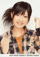 Berryz Kobo / Yurina Kumai / Bust Up / Costume Orange Navy / Check Pattern / Both Hands Rock / Official Official photo