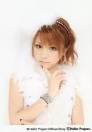 Morning Musume / Reina Tanaka / Upper Body / Costume White / Right Hand Chin / Official Official photo