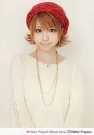 Morning Musume. / Reina Tanaka / Upper Body / Costume White / Hat Red / Official Official photo