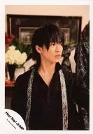 Hey! Say! JUMP / Yuri Chinen / Bust up / Shirt Black / Grey / Eyes Right / Back Flower / Official Official photo