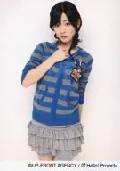 ° C-ute / Airi Suzuki / Knee-top / Hoodie Blue Gray Stripe / Right Hand Breast / Official Official photo