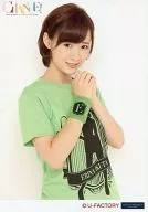 モーニング娘。/生田衣梨奈/上半身・Tシャツ緑・両手重ね・背景白/Morning Musume Concert Tour 2013 Autumn CHANCE!