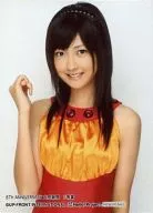 Berryz Kobo / Yurina Kumai / Upper body / Costume red / yellow / Right-hand lift / Torayca size / 8 th Anniversary Grand Thanksgiving 3 rd Prize