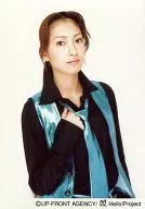 Morning Musume / Kaori Iida / upper body body / Costume Black / Blue / Right Hand Chest / Official Official photo