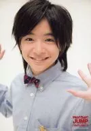 Hey! Say! JUMP / Yuri Chinen / Bust up / Costume grey / Both hands par / Smile / Background white / No frame / Debut & First Concert Ikinari! in Tokyo Dome