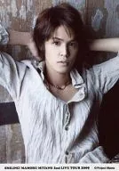 宮野真守/上半身・衣装白・両手頭・背景グレー/SMILING! MAMORU MIYANO 2nd LIVE TOUR 2009 ブロマイド