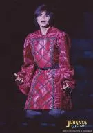 SeXyzone / Ken Nakajima Hito / Live Photo / Above the Knee / Costume Red / Mouth Open / Background Black / JOHNNY'S WORLD