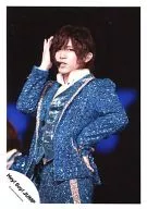 Hey! Say! JUMP / Ryosuke Yamada / Live Photo / Above the Knee / Costume Light Blue / Left Hand Waist / Right Hand Head / Official Official photo