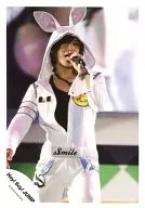 Hey! Say! JUMP / Ryosuke Yamada / Live Photo / Knee-Top / Costume White / Rabbit Ear Hood / Left Hand Microphone / Official Official photo