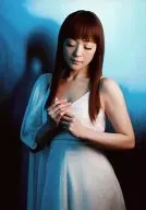 彩乃かなみ(遙華)/上半身・衣装白・両手合わせ・背景青・目を閉じ・キャラクターショット/BLEACH連載10周年記念公演 ROCK MUSICAL BLEACH