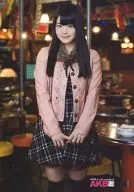 菅奈奈子/膝上・衣服粉红色・双手握把/DVD"AKB和××！"特典