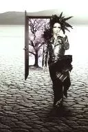 Fatima/Towa/全身·衣着黑·左手口·背景门/官方生写真