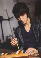 Kansai Johnnys Jr. / Takahiro Hamada / Upper body / Costume black / Right hand drummer / Musical instrument / Kansai Johnny's Jr2013A HAPPY NEW YEAR CONTEST