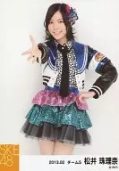 Jurina Matsui / Knee-High / Costume Blue / Black / Left Hand Waist / Right Hand Par / 2013.02 / Official Official photo