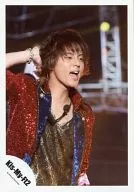 Kis-My-Ft2 / Taisuke Fujigaya / Live Photo / Upper Body / Costume Red / Right Hand Head / Open Mouth / Official Official photo