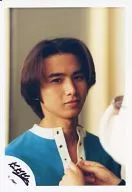 Kinki Kids / Koichi Domoto Bust-up, Costume Blue, String Tied, Eyes Left, Mouth Closed / Official Official photo