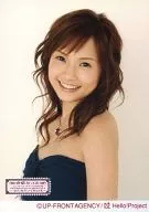 Morning Musume / abe Natsumi / Busto para cima / Fantasia azul escuro / Corpo virado para a esquerda / Colar / Sorriso / Fundo branco / Concerto Tour 2006 Spring - Otomechikko Bank -