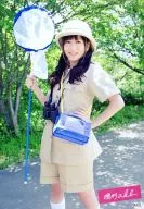 Mina Oba / Miyazaki-Expedition costume, right-hand Mushitori net, left-hand hip / DVD "Weekly AKB48" special bonus