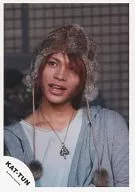 KAT TUN / Tatsuya Ueda / Bust-up, Parker Gray, Knitted hat Brown, Tongue-Exposed, Eye-Top Left, Necklace / Official Official photo