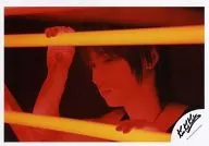 Kinki Kids / Koichi Domoto / Horizontal / Face Up, Tank Top Black, Double-Hand Fluorescent Light, Light Yellow, Background Black / Official Official photo