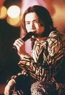 Kinki Kids / Koichi Domoto / Live Photo, Upper Body, Costume Gold Black, Left Hand Microphone, Sitting, Left Facing, No Frame / Johnnys Family Club Official photo