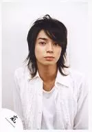 Arashi / Matsujun / Bust up / Costume white / Camera view / Official Official photo