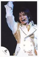 Arashi / Matsujun / Live Photo / Upper Body / Costume Shirokane / Right Hand Lift / Mouth Open / Background Black / Official Official photo