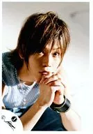 KAT-TUN / Kazuya Kamenashi / Costume Light Blue, Sitting, Both Hands Matching, Wrist Band Black / Official Official photo