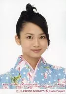 Berryz工房/須藤茉麻/豐胸·服裝藍色·花朵圖案和服·背景白/劇團GOKIHALO旗揚公演從「希雅來的電話？～穿越時空到圈外！～」@ターグリーン·BIG TREE2006/11/12公演