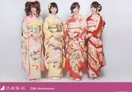 橋本奈々未・松村沙友理・衛藤美彩・白石麻衣/集合・着物・4人・横型・全身/「20th Anniversary 成人式」WEBSHOP限定生写真 