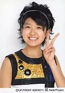 Berryz Kobo / Chinami Tokunaga / Bust Up / Costume Black / Gold / White / Headband / 3 Buttons / Teeth Show / Left Hand Piece / Official Official photo