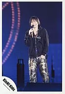 Kinki Kids / Koichi Domoto / Live Photo, Above the Knee, Costume Black Gold, Right Hand Microphone, Left Hand Pocket, Background Black / Official Official photo