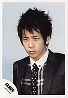 Arashi / Kazuya Ninomiya / Bust up jacket black, check pattern, tie polka-dot pattern, white background / Official Official photo