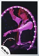 Kis-My-Ft2 / Taisuke Fujigaya / Live Photo / Above Knee / Best Black / Shirt White / Both Hands Par / Purple Light / Official Official photo