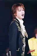 Kinki Kids / Koichi Domoto / Upper Body / Body Facing Right / Costume Black, Gold / Mouth Opening / "Endless SHOCK" / 2L size official Official photo