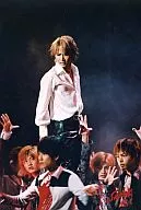 Kinki Kids / Koichi Domoto / Above Knee / White Shirt / Below Left Eye / Near Front Johnnys Jr. / "SHOCK" / 2L Size official Official photo