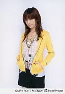 Morning Musume / Maki Goto / Above the Knees / Yellow Jacket / Shirt White / Both Hand Pockets / Skirt Black / Official Official photo