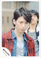 Kanjani Eight / Tadayoshi Okura / Bust up / Jacket red / Denim shirt / T-shirt grey / Person behind / Official Official photo