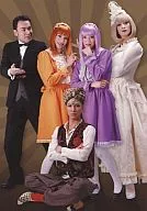 Gathering (5 persons) / Kobayashi, Manpei Takagi, Shinpei Takagi, Tsuda, Hirose / Hirose Agura. Arm wrestling, brown background / stage "Magdala no Maria ~ Maria-san dies about twice! Oriental Sunshine Express homicide ~"