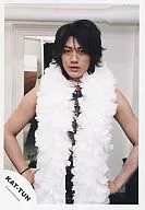 KAT TUN / Akanishi Jin / Upper Body / White Wings / Both Hands Waist / Camera Eyes / Official Official photo