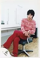 Arashi / Sho Sakurai / Whole body, red costume, two arms arrangement, legs arrangement, chair seating, white background / Official Official photo