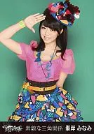 峯岸みなみ/膝上・右手敬礼/CD「素敵な三角関係」一般発売Ver