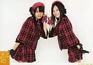 矢神久美・木崎ゆりあ/膝上・横型/「2010 SKE48」公式生写真